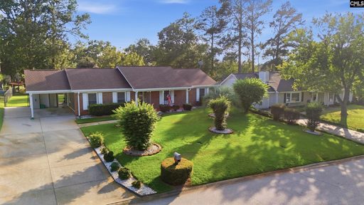 212 N. Chateau Drive active home in Candlewood, Columbia, SC