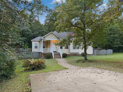 3511 Hazelhurst Road active home in Keenan Terrace, Columbia, SC