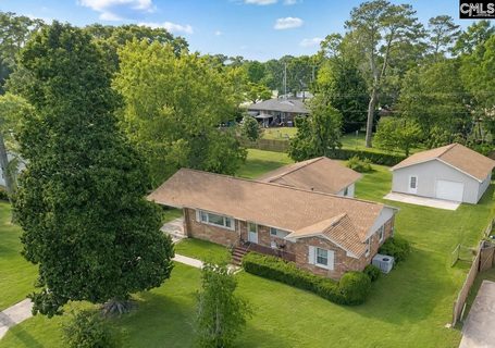 Homes in Pinewood Park, Columbia