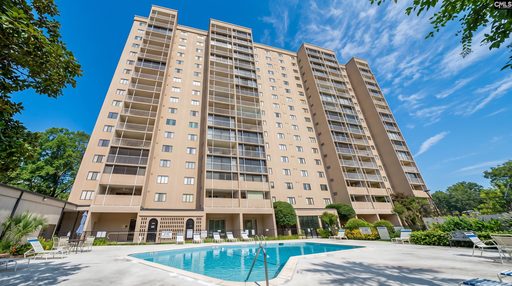 1825 St. Julian Place 9-H active condo in Middleborough, Columbia, SC