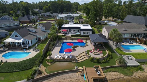 5 Waterhaven Court active home in Lake Murray, Chapin, SC