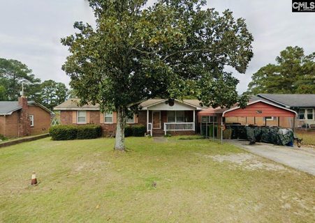 405 Redwood Court active home in Newcastle, Columbia, SC