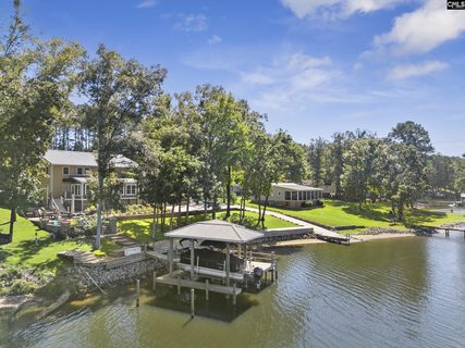 Lake Wateree, Liberty Hill
