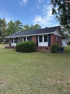3724 Anwood Drive active home in Pine Lakes, Columbia, SC
