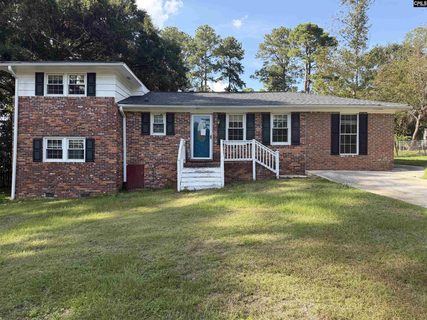 74 Newport Drive active home in Briarwood, Columbia, SC
