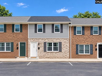 4708 Palm Tree Lane active townhome in The Groves, Columbia, SC