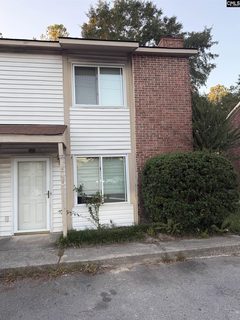 505 Picadilly Square