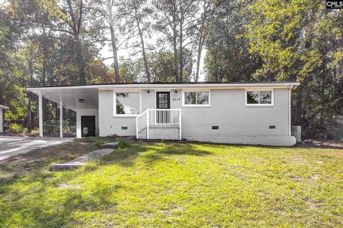 2529 Windsor Drive active home in Churchill Heights, Cayce, SC