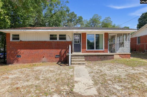 6956 Olive Drive active home in Farrow Hills, Columbia, SC