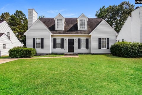 113 Tilting Rock Drive active home in Green Lake Estates, Hopkins, SC