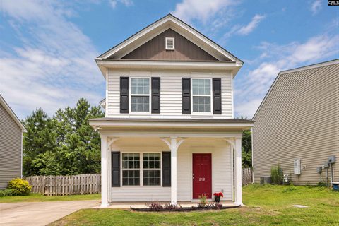 212 Ridge Terrace Lane active home in Ridge Terrace, Lexington, SC
