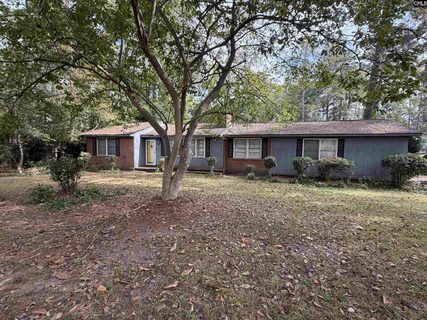 3520 Foxhall Road pending home in Cherry Hill, Columbia, SC