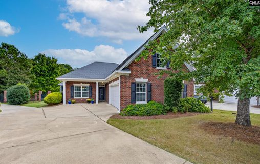 280 Mcgregor Circle active home in Windsor Courtyards, Lexington, SC