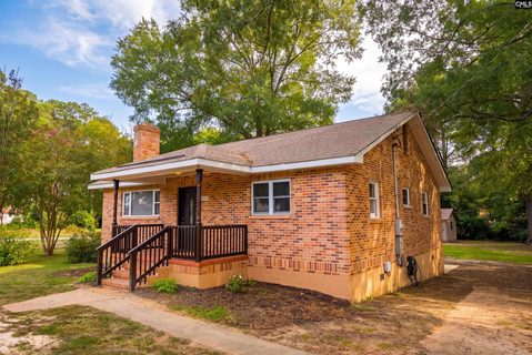 1256 Newnham Drive active home in Bonnie Forest, Columbia, SC