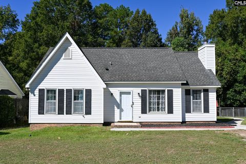 412 Kenton Drive active home in New Friarsgate, Irmo, SC