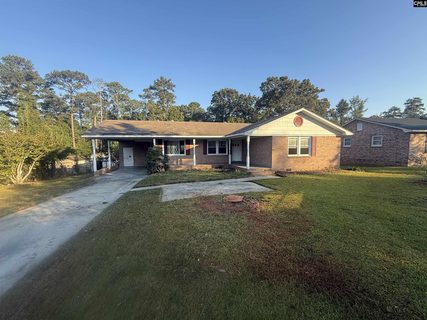 1817 Old Colony Road pending home in Dominion Hills, Columbia, SC