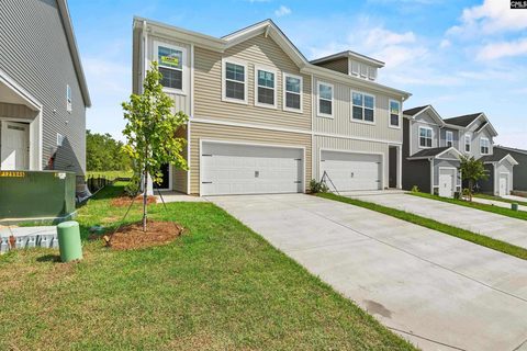 275 South Lake Court active townhome in South Lake Commons, Lexington, SC