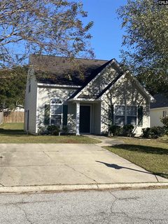 150 Deer Lake Drive active home in Deer Lake, Columbia, SC