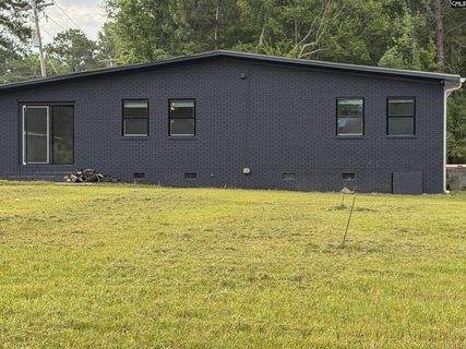 105 Hampshire Drive active home in Skyland Estates, Columbia, SC