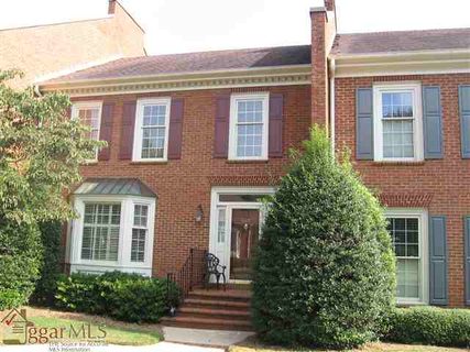 242 Glenbrooke Way