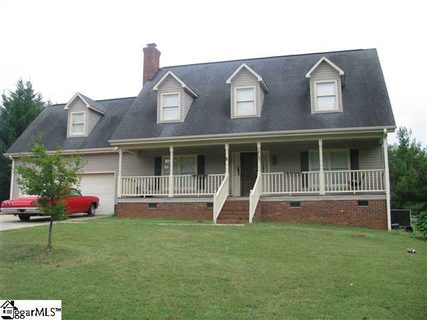 107 Lee Court