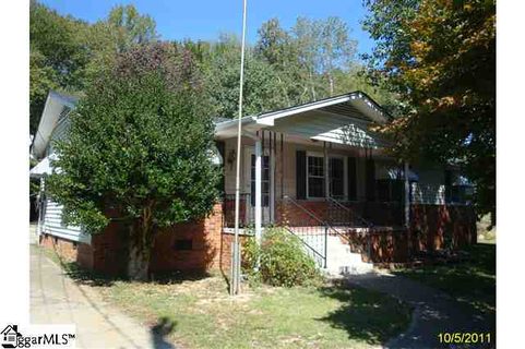 113 Sharon Dr