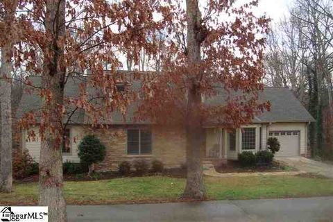 301 Club Drive