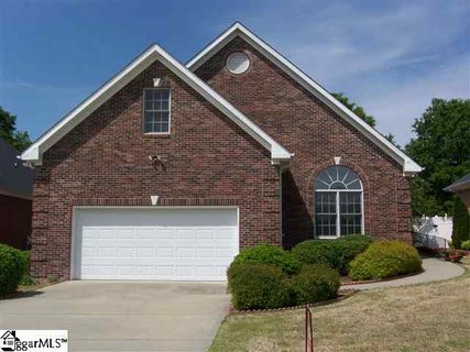 116 Banbury Circle sold home in Cedar Cove, Simpsonville, SC