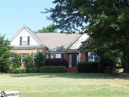 315 Bass Cove Rd. sold home in Waters Edge, Taylors, SC