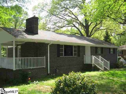 207 Greenbriar