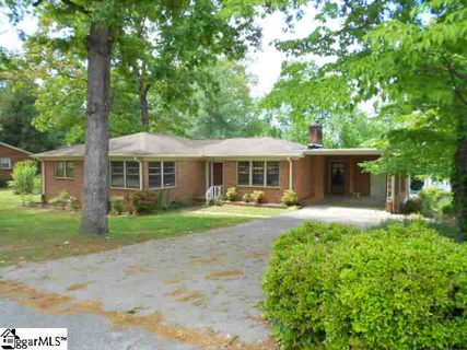 104 Oaklane Drive