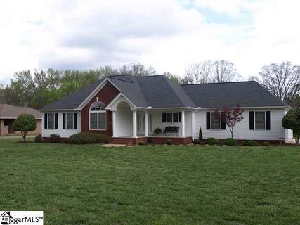 302 Stonehaven Lane