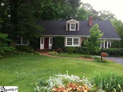86 Lake Forest Drive