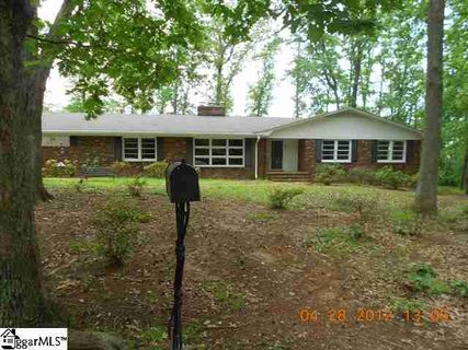 9 Stone Lake Ct