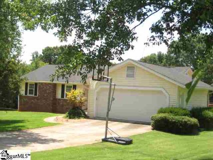102 Merri Lane sold home in Merri Meadows, Easley, SC