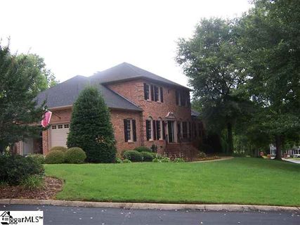 303 Ledgewood Way