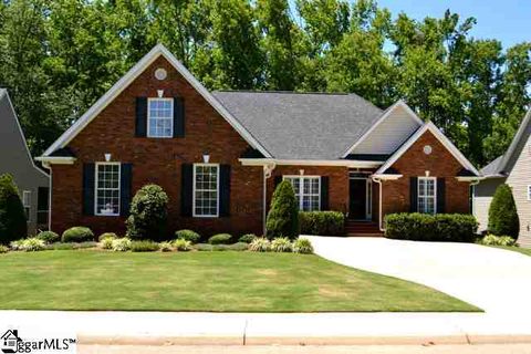 18 Shannon Ridge Court