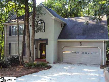 2 Cobblestone Ct