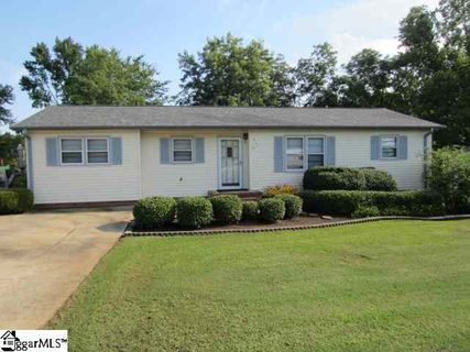 221 Vista Circle sold home in Vista Heights, Easley, SC