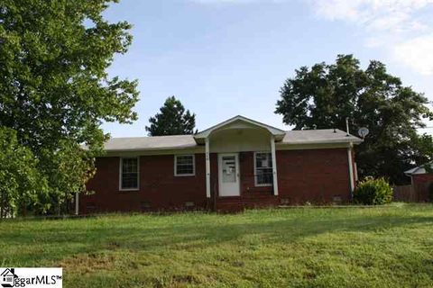 214 Vista Circle sold home in Vista Heights, Easley, SC