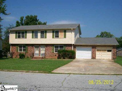 316 Devonwood Ct