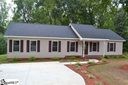 122 Woodland Drive sold home in Fountain Inn, SC