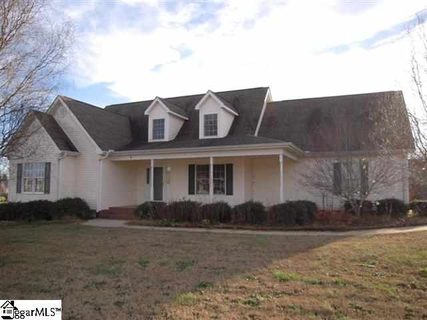 9 Windrow Lane