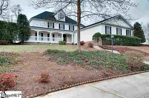 10 Wood Ford Court