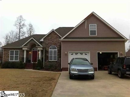 207 Forked Oak Way