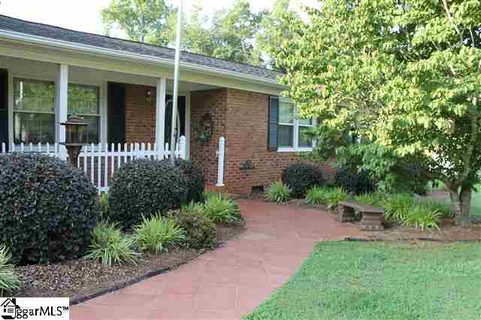 111 Magnolia Avenue sold home in Forest Park, Easley, SC