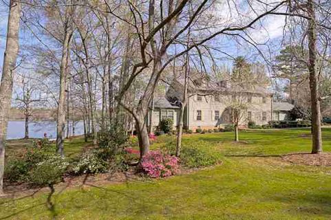 325 Shadowmere Drive