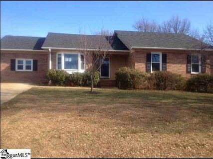115 Lomond Lane