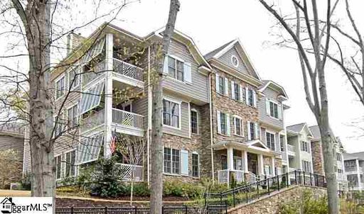 176 Ridgeland Drive Unit 300