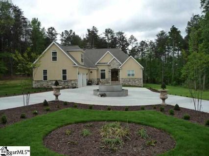 321 Crestview Lane